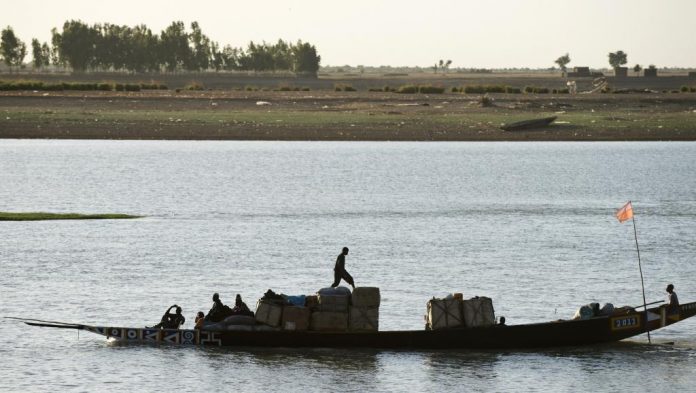 mali-mopti Au Mali, la situation se dégrade, notamment dans le centre du pays (photo: Mopti). © AFP PHOTO/John Macdougall