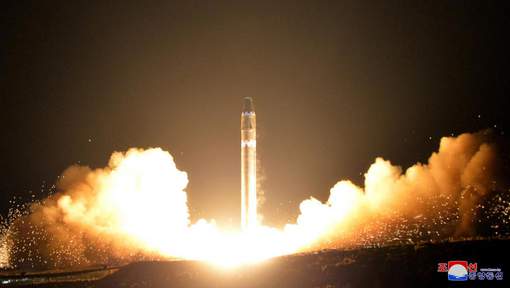 Washington menace Pyongyang de destruction et appelle à couper tous liens