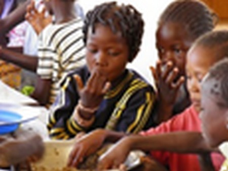 Cantine scolaire au Mali : Certains responsables détournent les aliments destinés aux enfants