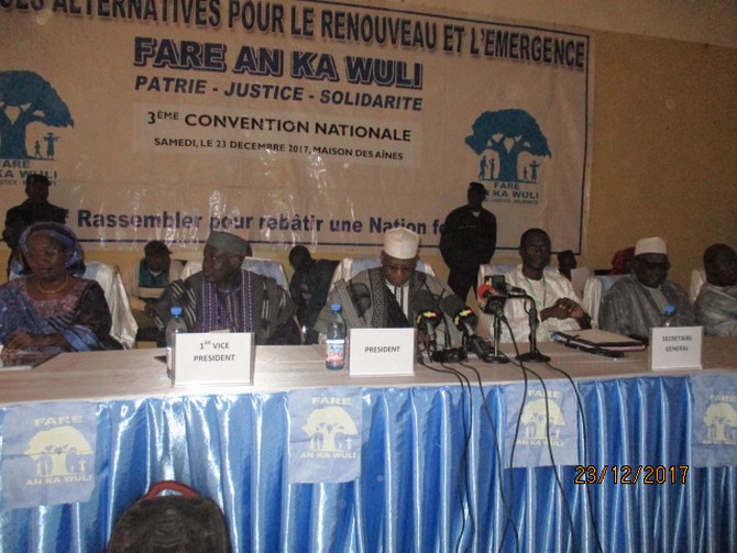 Convention nationale des Fares An Ka Wuli : " Seule l'alternance ouvrira de vraies perspectives à notre pays et à notre peuple !  " dixit M. Sidibé