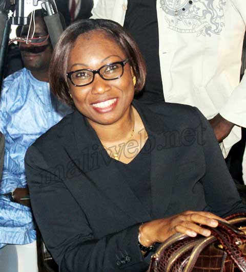 APBEF- Mali : Mme Touré Coumba Sidibé directrice d'Ecobank-Mali succède à Moussa Alassane Diallo  