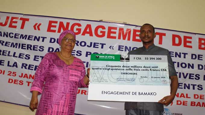 Santé de la reproduction des adolescents et des jeunes : Mme Kéïta Aminata Maïga investit 52 294 300 Fcfa dans le projet " Engagement de Bamako " pour la promotion des pratiques traditionnelles et culturelles positives