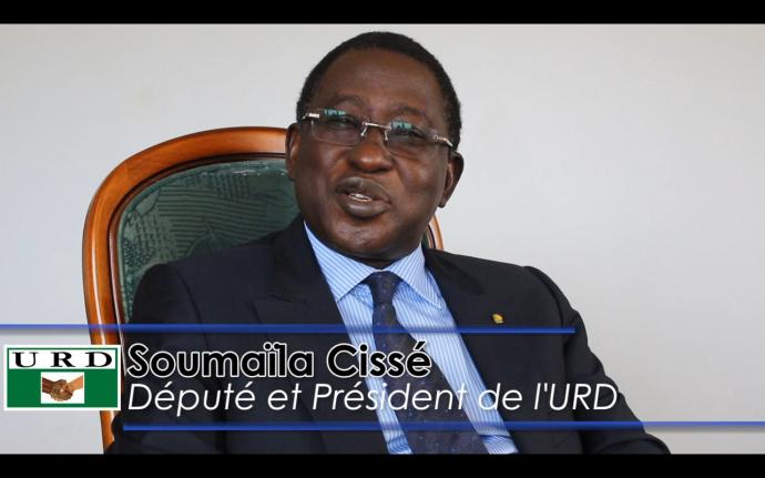 L’opposant Soumaïla Cissé soigne ses réseaux en France