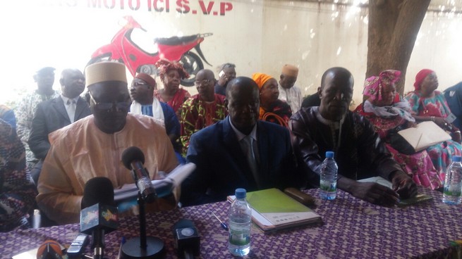 Seydou Diarra, secrétaire à la syndicalisation de l’UNTM et président de la commission de négociation avec le gouvernement sur la situation des compressés :  « L’Etat doit plus de 8 milliards  aux travailleurs de l’HUICOMA »