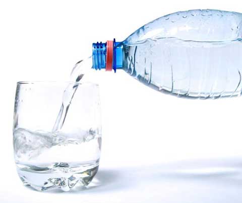 Confidentie - Approvisionnement en bouteilles d’eau minérale des départements ministériels:  La surfacturation !l -