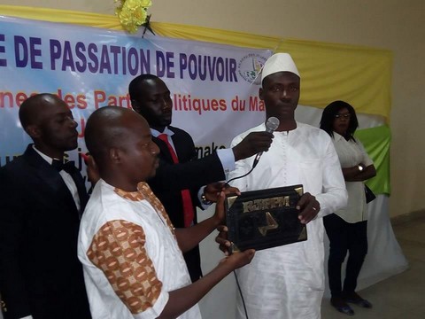 Présidence du RJPPM : Bengaly Guindo passe le flambeau à Adama Togo