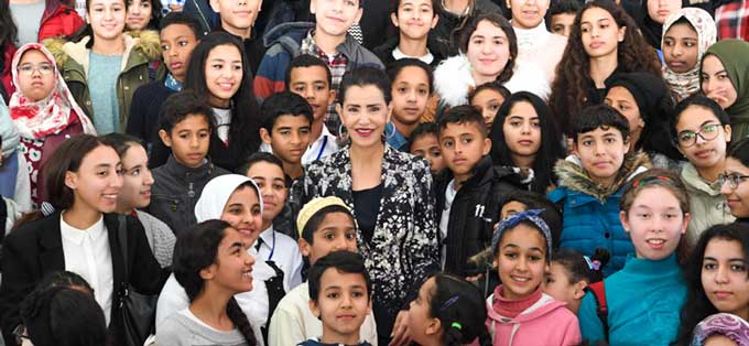 Femme et enfant en situation de précarité au Maroc : Des programmes pour leur soutien