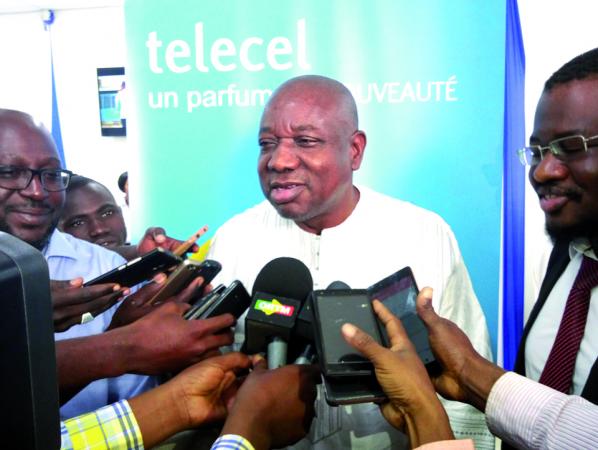 TELECEL : Une communication au ras des pâquerettes