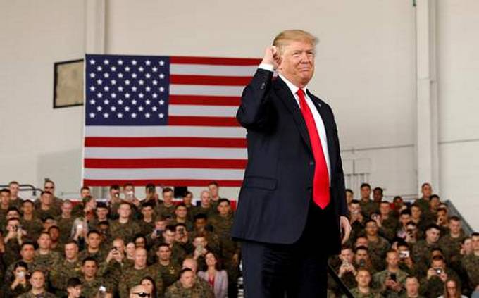 Trump aimerait bien une "armée de l'Espace"