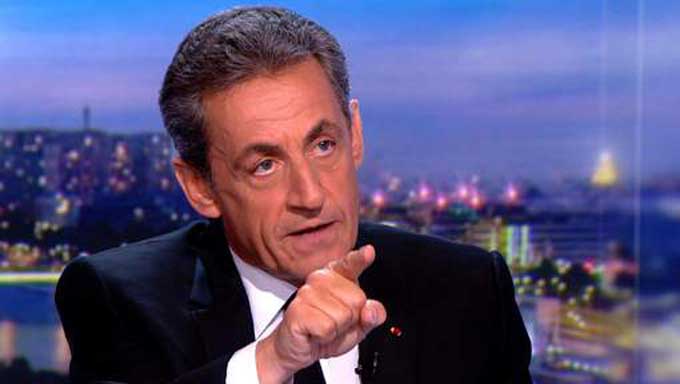 Nicolas Sarkozy sur le plateau du JT de 20 heures de TF1. © afp.