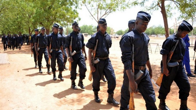 Burkina Faso: un poste de douanes attaqué à la frontière malienne