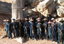 Mali : dogons et peuls fument le calumet de la paix