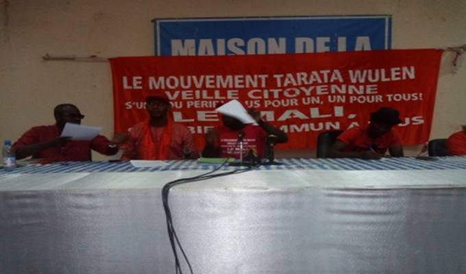 Le mouvement TARATA WULEN face aux hommes de médias :  C’était mardi dernier à la Maison de la Presse en présence d’une foule nombreuse venue écouter leur porte-parole.