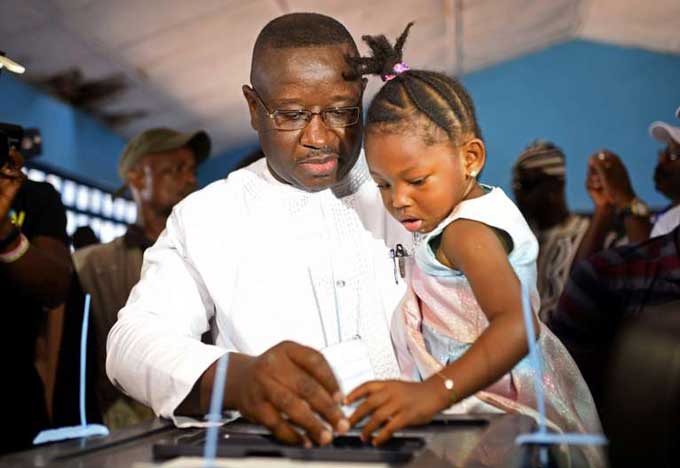Sierra Leone : le candidat de l’opposition remporte la présidentielle