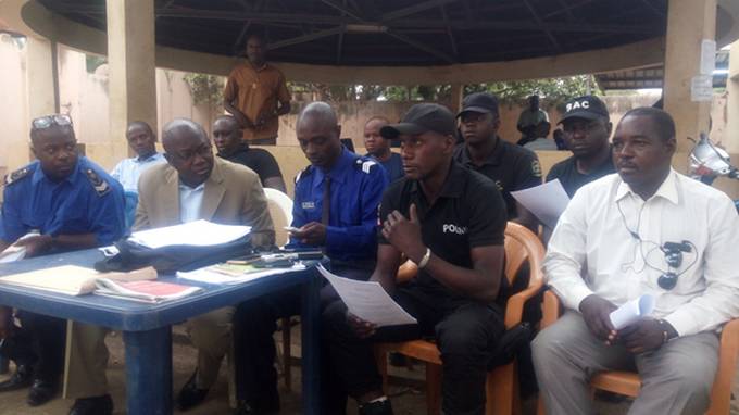 Amélioration des conditions des policiers : Le Syndicat  Autonome de la Police tire  sur le ministre Salif Traoré