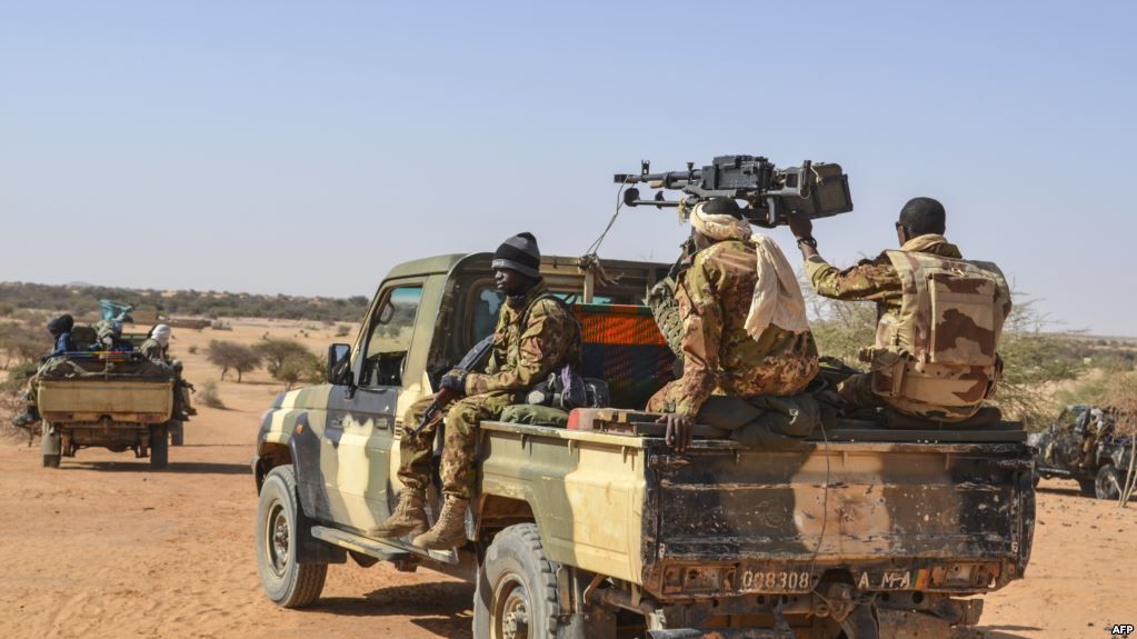 Mali : cinq militaires maliens tués dans le centre du pays (sources militaire et locales)