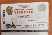 Une moto pour 2 vignettes