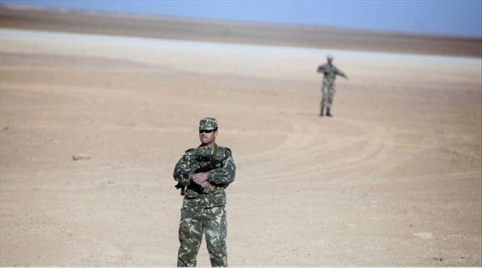 Algérie : reddition de trois terroristes aux frontières avec le Mali et le Niger en une journée