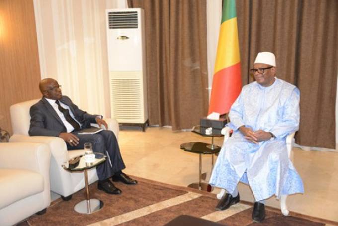 Koulouba : le chef de l’état reçoit le nouveau vérificateur général