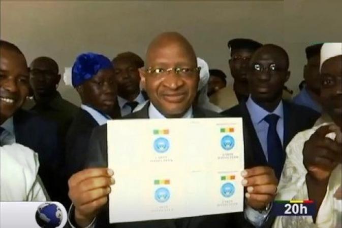 Mali : coup d’envoi de la distribution des cartes d’électeurs biométriques