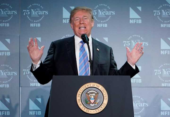 Trump défend sa fille Ivanka dans l'affaire des e-mails