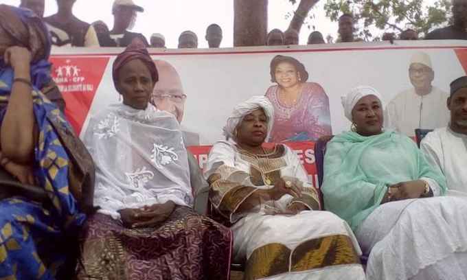 Commune de Kobri : Mariam Traoré invite à voter IBK dans le village de Neroumba et environs