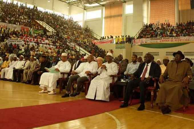 Présidentielle au Mali: la majorité dénonce une « surenchère » de l’opposition