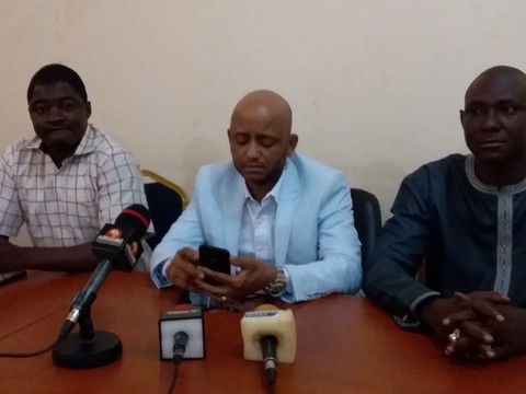 Le secrétaire général du taef, Makan Koné à propos de la fermeture de la Radio Renouveau FM : "A travers cette décision du gouverneur c'est l'heure de la répression  de la presse qui a désormais sonné"