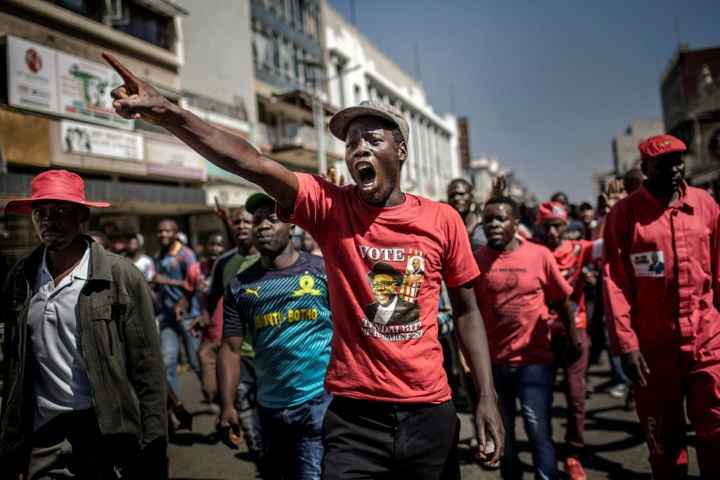 Zimbabwe: un mort dans les manifestations post-électorales à Harare