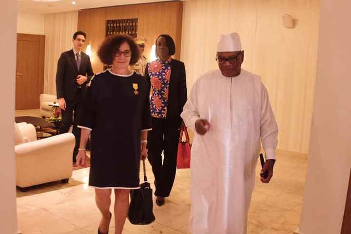 Audience de départ : Son Excellence Madame Évelyne Decorps , Ambassadrice de France au Mali fait ses adieux au Mali et à IBK