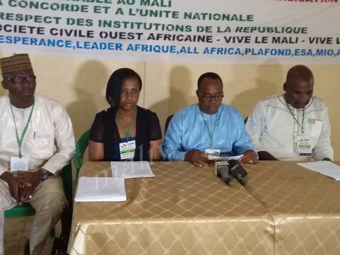 Les inquiétudes des missions d'observation de la société civile ouest africaine a l'issue de la présidentielle :  "Nous attirons l'attention sur l'éminence de l'ingérence étrangère  aux fins de déstabiliser les acquis socio-démocratiques du Mali"
