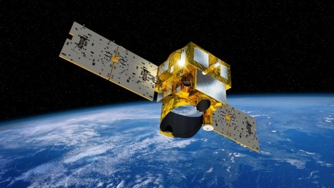 Les FAR lancent un nouveau satellite espion