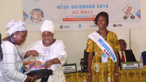 1ère édition du Concours Miss Sciences: 12 jeunes filles récompensées pour leurs performances en Science
