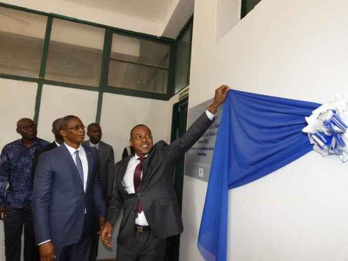 Réduction de la fracture numérique au Mali : La Maison des Jeunes, le Centre Aoua Keita et la FNAM dotés de centres d’accès universel