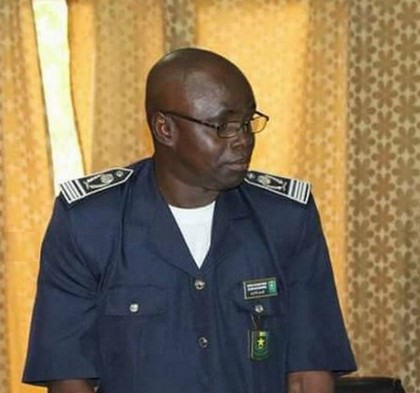 Après avoir échoué à faire passer son fils au dernier concours des inspecteurs de police :  Le commissaire Mamby Sylla, directeur de la Formation, soupçonné d’attribuer une bourse au S/C Salia Sylla