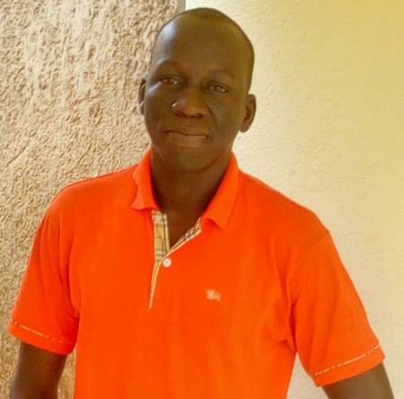 Mamadou Nabombo à  propos de son recueil de poème, une seconde chance : « Toute chose qu'on entreprend et qui échoue peut être soumise à un
