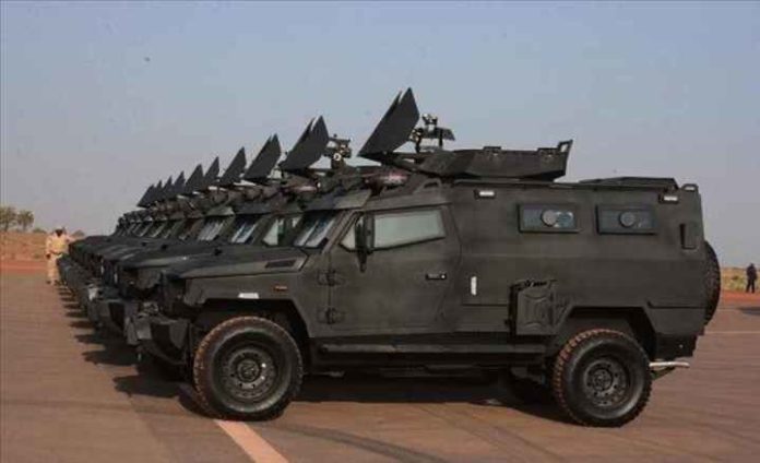 Mali: le Qatar livre 24 véhicules blindés