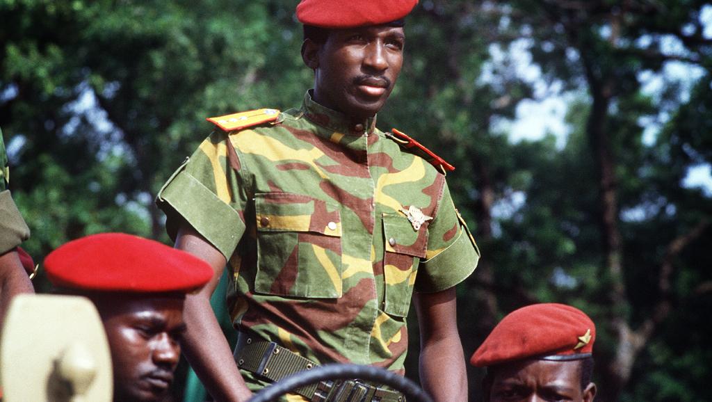 Hommage à Thomas Sankara :  Sank, ou la patience des morts