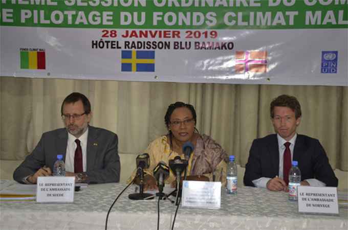 Fonds climat Mali : Mme KÉITA AÏDA M’BO salue les contributions des partenaires suédois et norvégiens