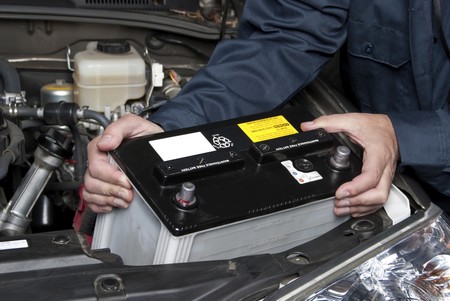 Exportation illégale des batteries usées :  Menacées, les industries locales tirent la sonnette d’alarme