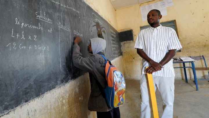 Journée internationale de l’enseignant : la contribution de Boureima Sory Guindo, enseignant-chercheur