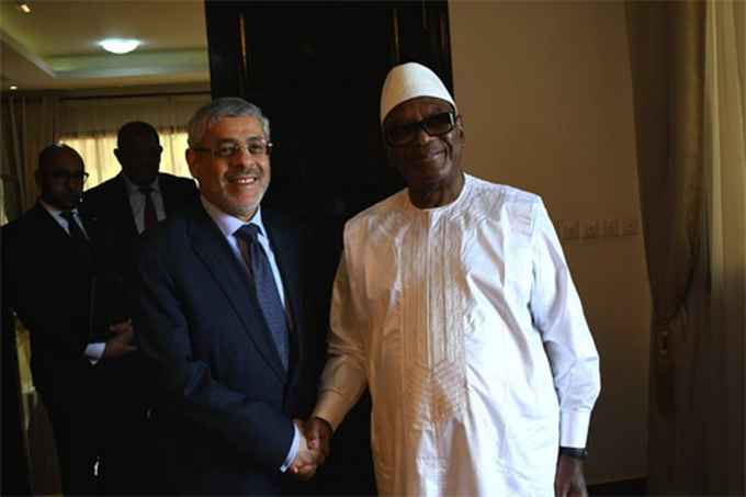 Koulouba : Le chef de l’état a reçu les experts chargés de la révision constitutionnelle et le président de Khalifa Funds