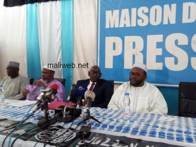 Suite à la publication des images du corps sans vie d’Imam Yatabare sur les réseaux sociaux,  La famille exige des sanctions contre les responsables de la Polyclinique Pasteur par les autorités.