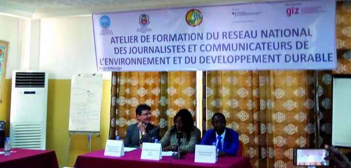 Communication environnementale et changements climatiques : Le RNJCEDD à l’école pour mieux informer la population