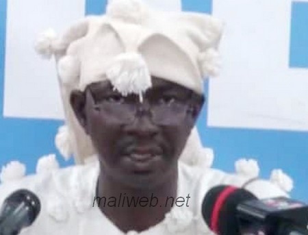 Le président de Baguine So, Hamidou Djimdé à  propos de la dissolution de Danna Amassagou : "A défaut de revenir sur sa décision, le gouvernement doit dissoudre toutes les autres milices "