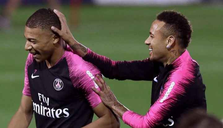 PSG: comment Neymar et son père jugent Mbappé