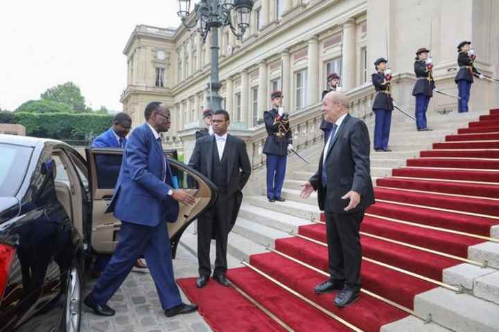 Mali : Le Drian appelle à une mise en œuvre "accélérée" de l’accord d’Alger