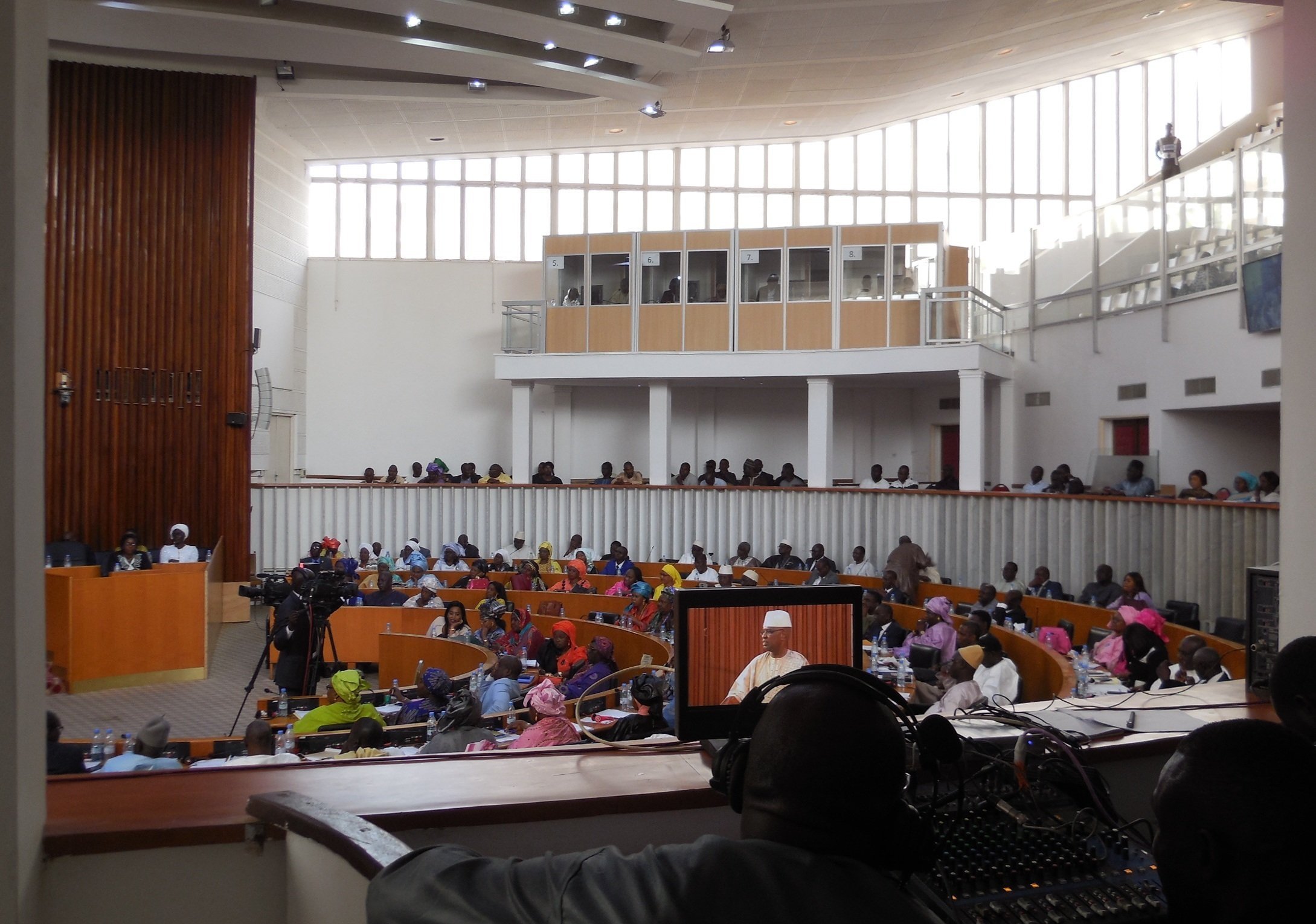 Au Sénégal, les députés ont voté la suppression du poste de Premier ministre