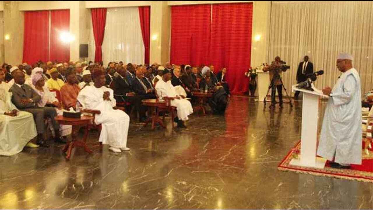Installation officielle des facilitateurs du dialogue politique inclusif : IBK donne le ton pour la refondation du Mali