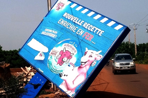 Micro-trottoir : Ce que les Bamakois pensent des panneaux publicitaires